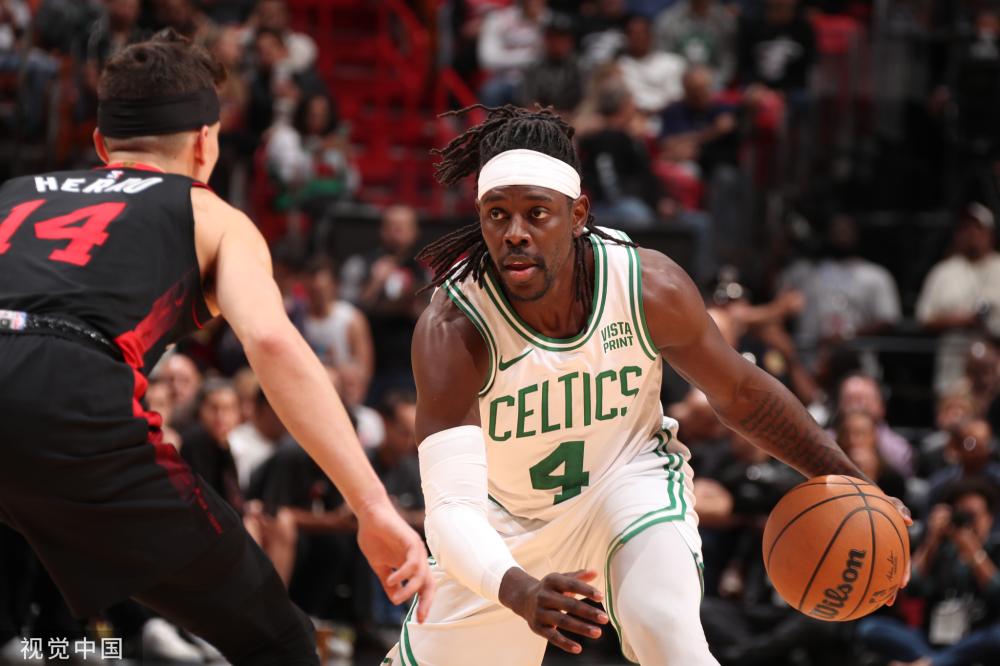 年仅21岁 年仅21岁