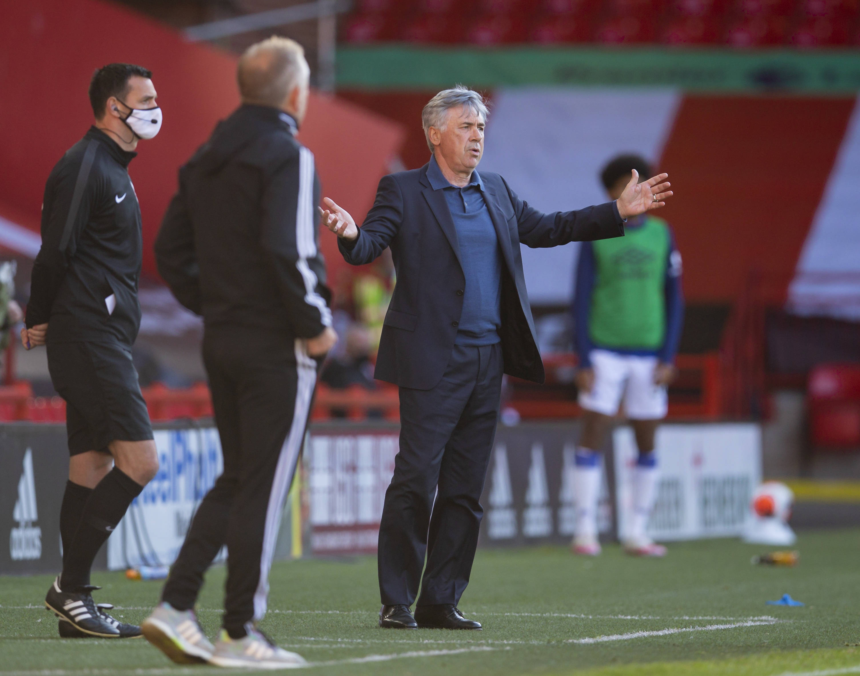 那支对他有 那支对他有