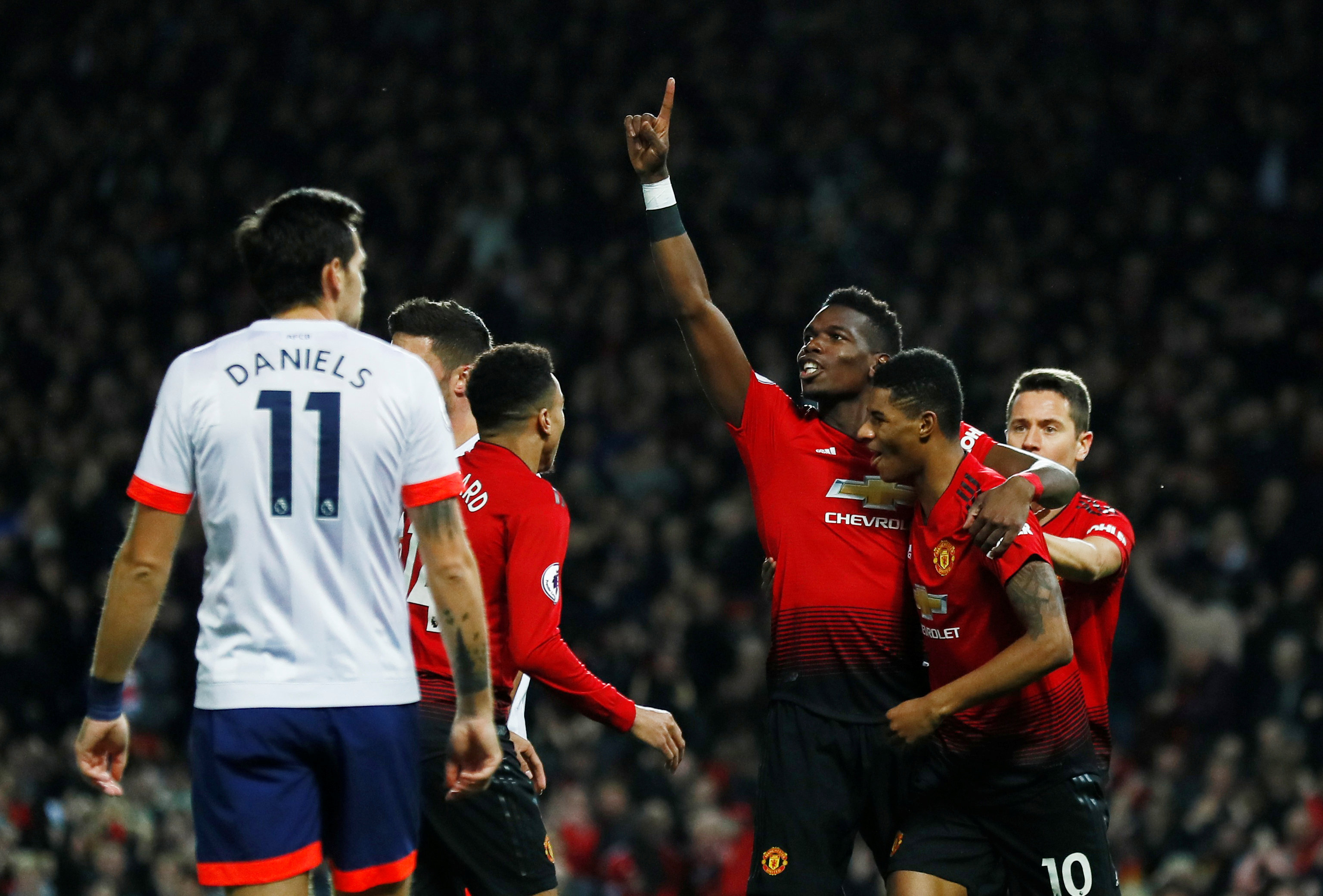 并配上合适 并配上合适